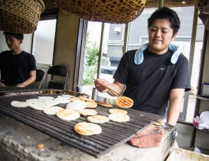 【茨城体验】潮来西仓手烤仙贝・一片片的好滋味
